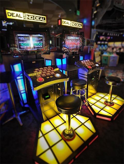 Deal or No Deal on the GameTime game floor