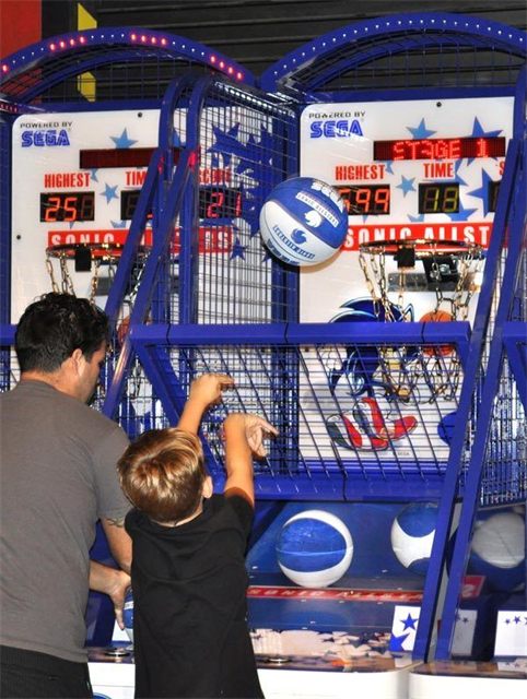 Sonic Basketball on the GameTime game floor